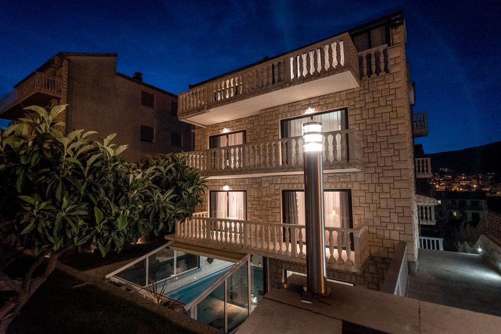 Villa Solis Stobreč Exteriör bild